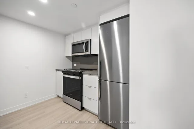 Additional image 5 of 30 Tretti Way Unit 824