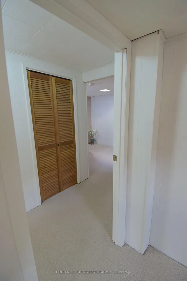 Additional image 42 of 84 Allanford Rd