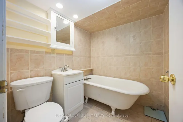 Additional image 29 of 405 GILBERT Ave