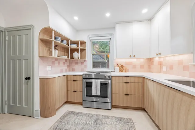 Additional image 7 of 118 Whitmore Ave