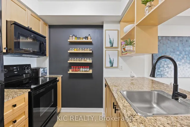 Additional image 8 of 181 Village Green Sq Unit 2312