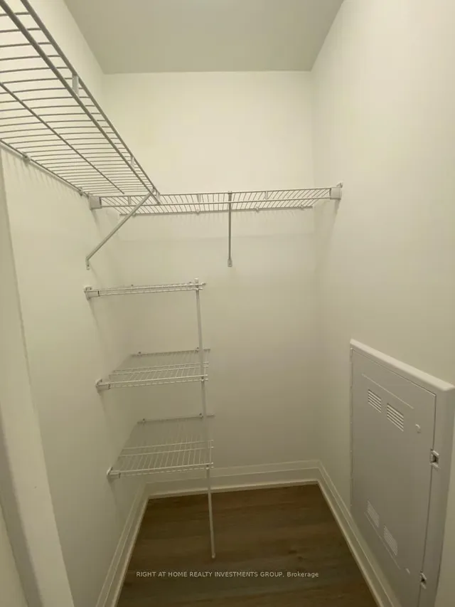 Additional image 10 of 60 George Butchart Dr Unit 506