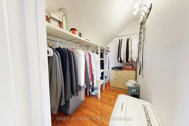 Additional image 30 of 159 ROSEMOUNT Ave