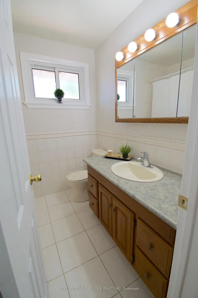 Additional image 27 of 84 Allanford Rd