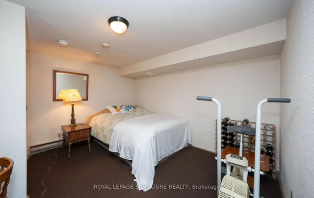 Additional image 33 of 55 Wakefield Cres