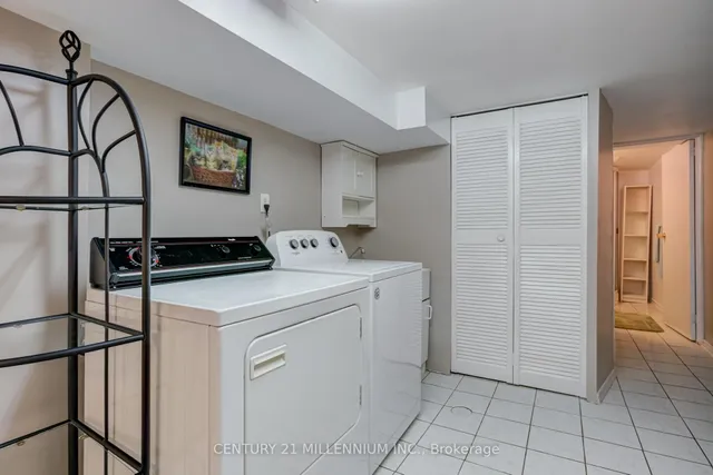 Additional image 23 of 1011A St Clarens Ave