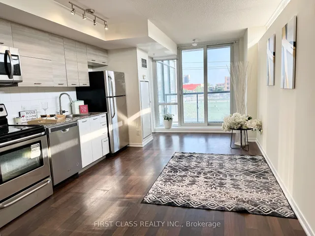 20 Joe Shuster Way Unit 313