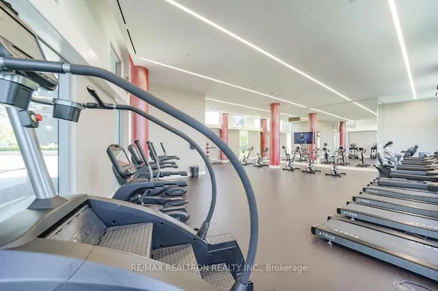 Additional image 36 of 38 Monte Kwinter Crt Unit 627