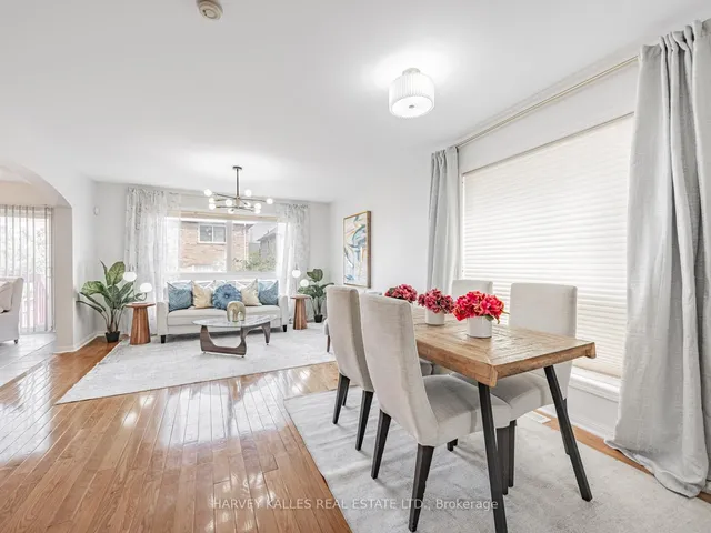 Additional image 6 of 9 Bobcat Terr