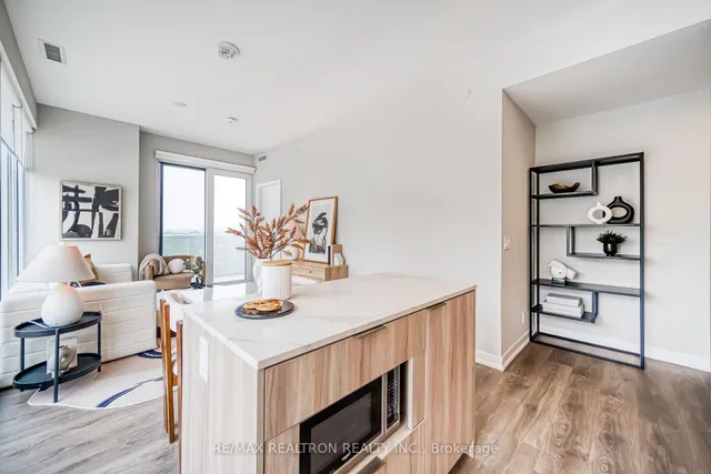 Additional image 12 of 15 Holmes Ave Unit 908