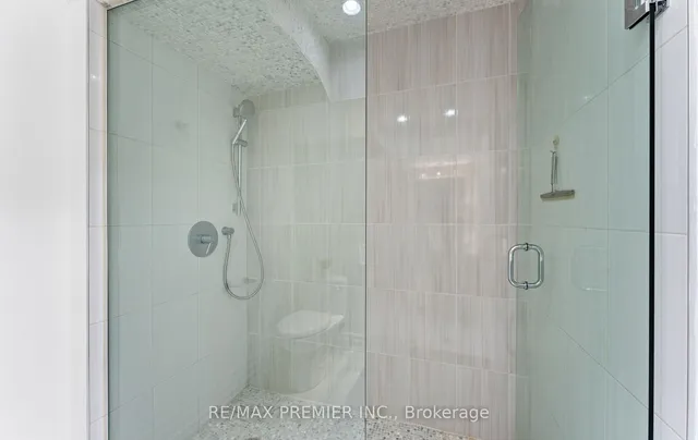 Additional image 45 of 211 Mutual St