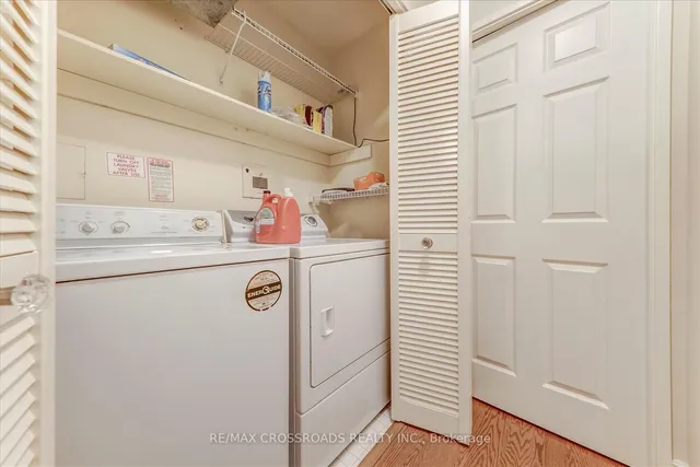 Additional image 31 of 1 Concorde Pl Unit 405