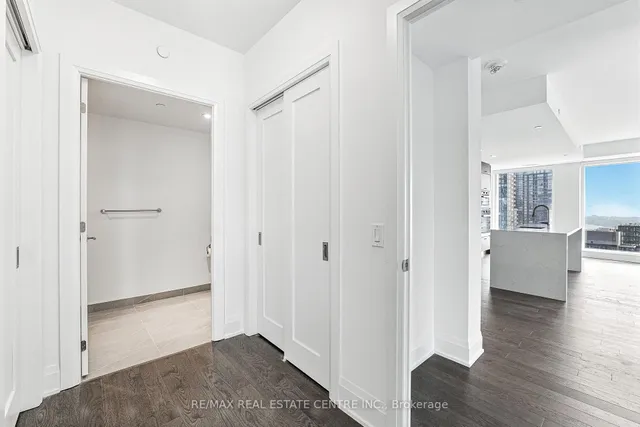 Additional image 28 of 470 Front St Unit 2013