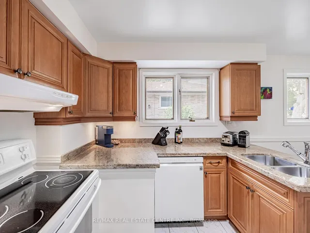 Additional image 12 of 106 Mercury Rd