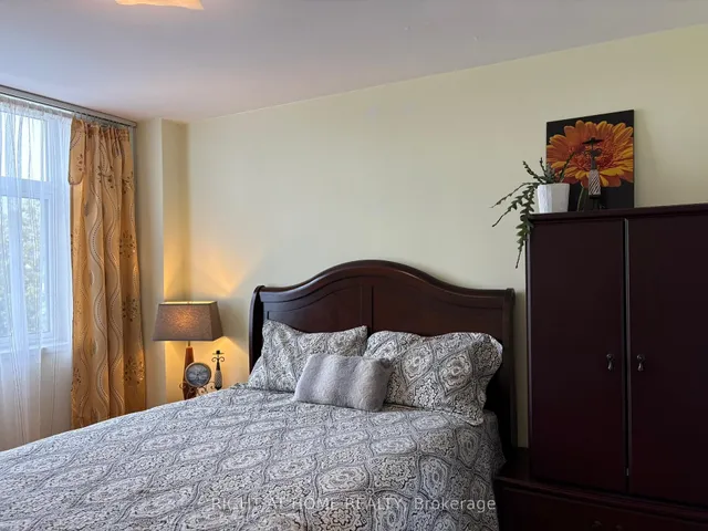 Additional image 9 of 3460 Keele St Unit 201