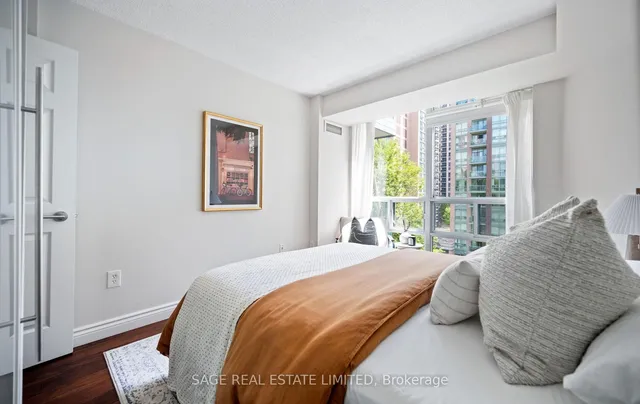 Additional image 19 of 11 Michael Power Pl Unit 514