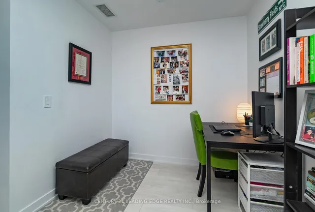 Additional image 19 of 2212 Lake Shore Blvd Unit 811