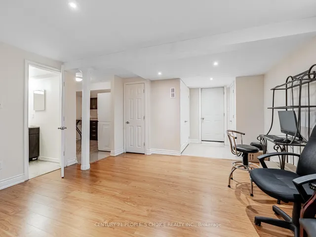 Additional image 24 of 43 Shendale Dr