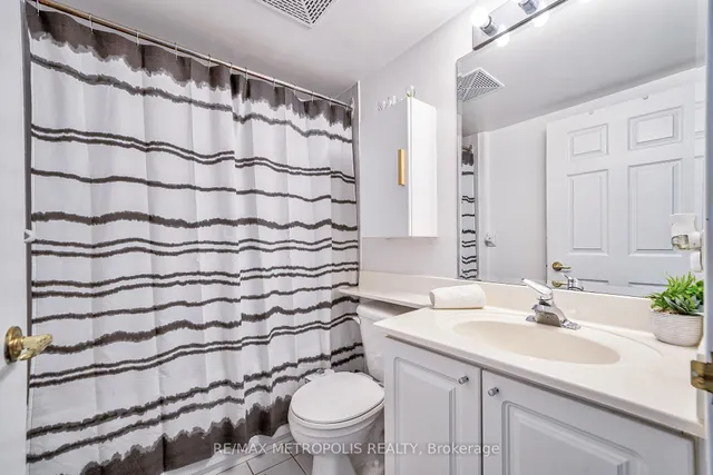 Additional image 27 of 11 Lee Centre Dr Unit PH109