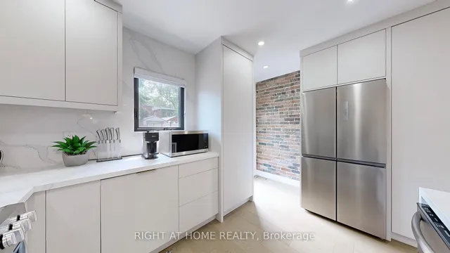 Additional image 10 of 201 Springdale Blvd