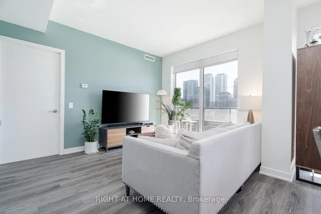 Additional image 7 of 9 Tecumseth St Unit 315