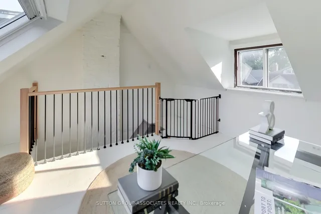 Additional image 30 of 177 Humewood Dr