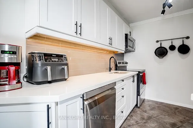 Additional image 26 of 335 Mill Rd Unit 1606