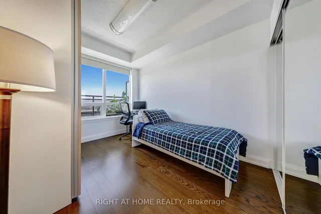 Additional image 21 of 55 De Boers Dr Unit LPH04