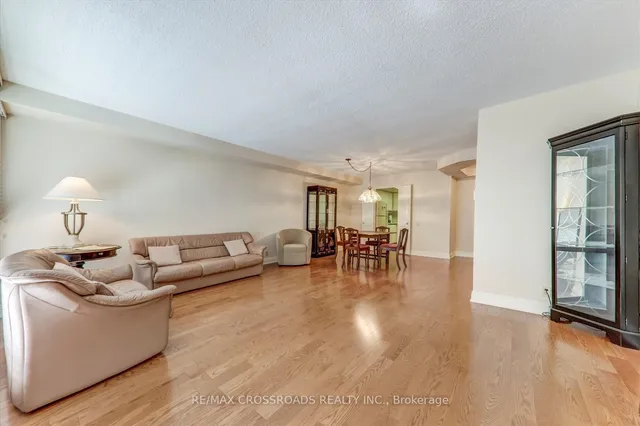 Additional image 18 of 1 Concorde Pl Unit 405