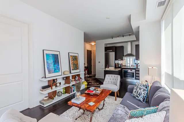 Additional image 13 of 21 Balmuto St Unit 1204