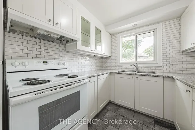 Additional image 4 of 137 Pepperwood Cres