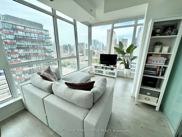 Additional image 12 of 199 Richmond St Unit 2202