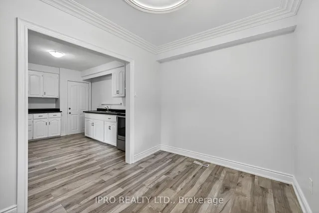 Additional image 17 of 34 Knox Ave