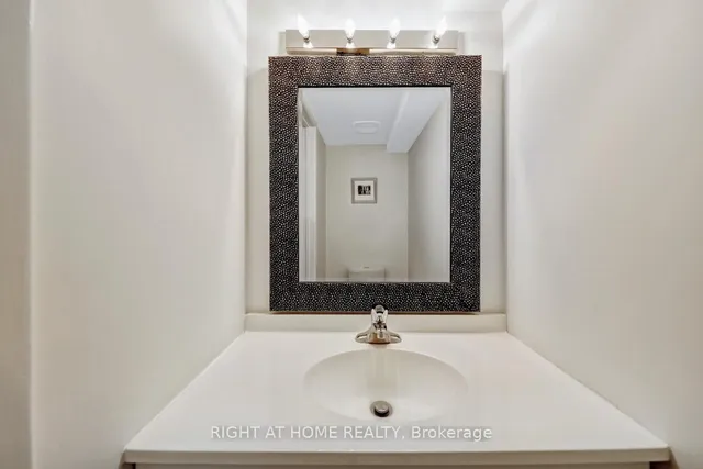 Additional image 27 of 129 Jenny Wren Way