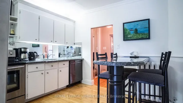 Additional image 24 of 64 Brooklyn Ave