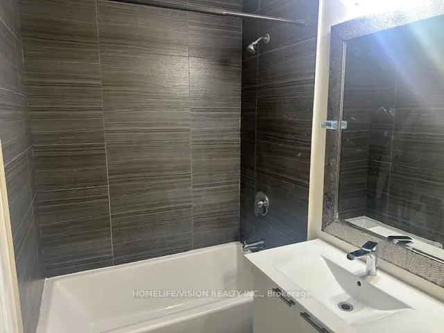 Additional image 15 of 2152 Lawrence Ave Unit 903