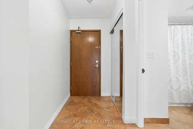 Additional image 4 of 1 Lee Centre Dr Unit 613