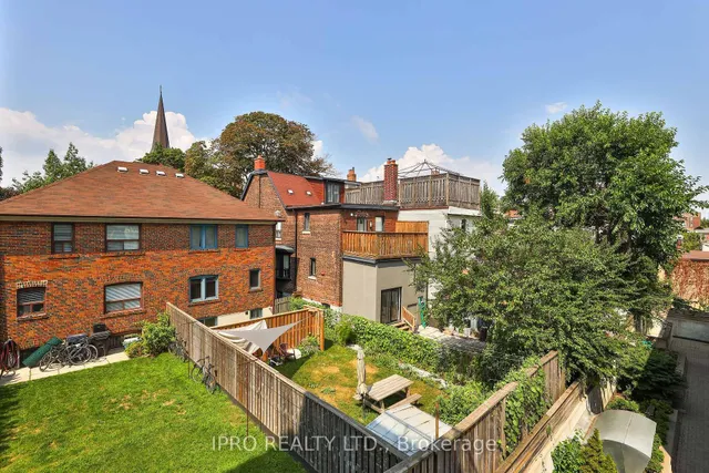 Additional image 39 of 1636 Dundas St Unit 5