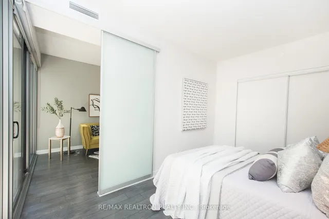 Additional image 26 of 50 Charles St Unit 606