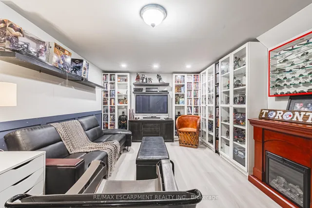 Additional image 35 of 23 KENHATCH Blvd