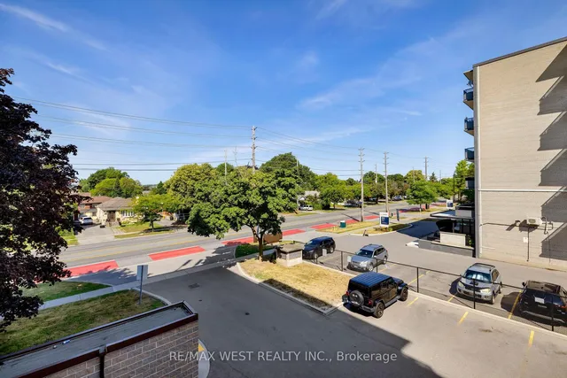 Additional image 18 of 825 Kennedy Rd Unit 303