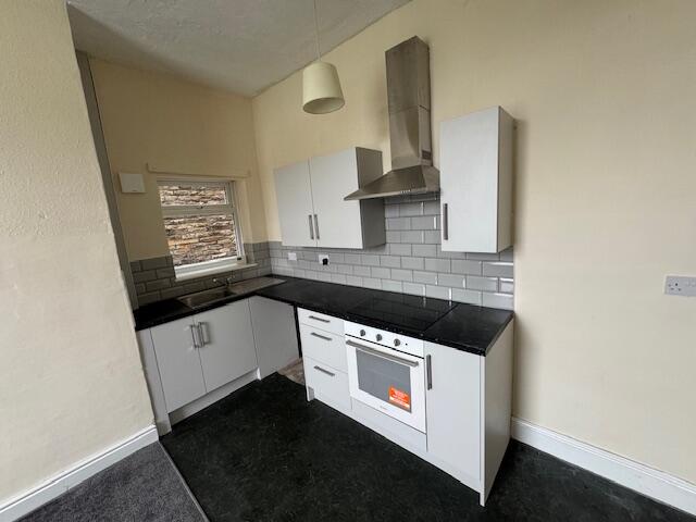 Additional image 2 of South Parade, Cleckheaton, West Yorkshire, BD19