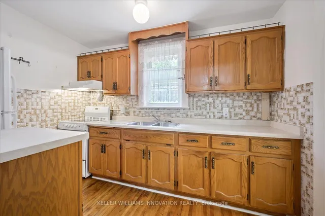 Additional image 12 of 156 Union Blvd