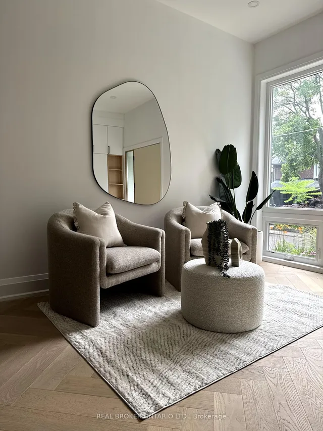 Additional image 9 of 98 Hogarth Ave