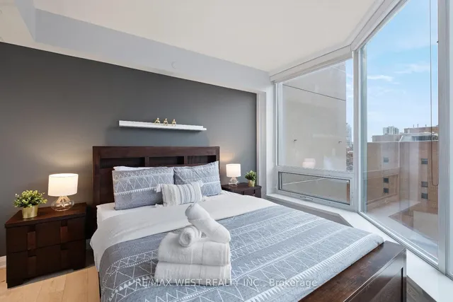 Additional image 17 of 155 Yorkville Ave Unit 704