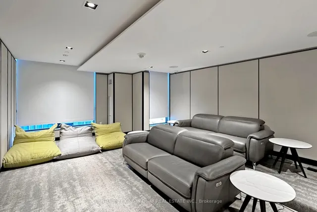 Additional image 40 of 395 Bloor St Unit 4710