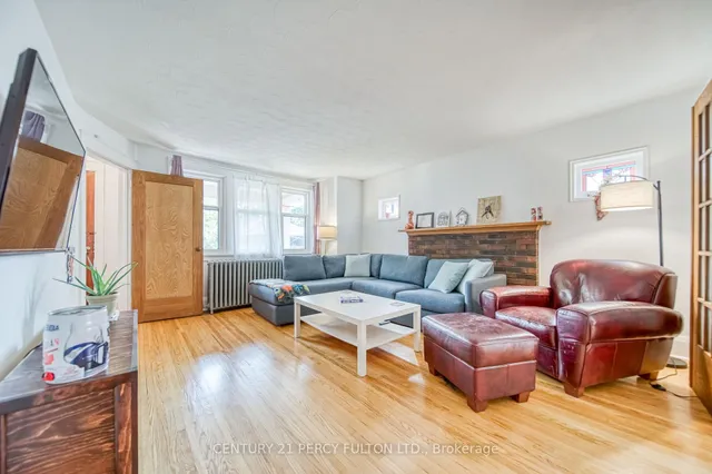 Additional image 10 of 48-50 Scarboro Beach Blvd