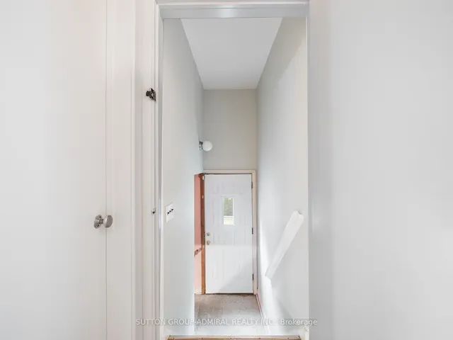 Additional image 3 of 18 Danube Dr