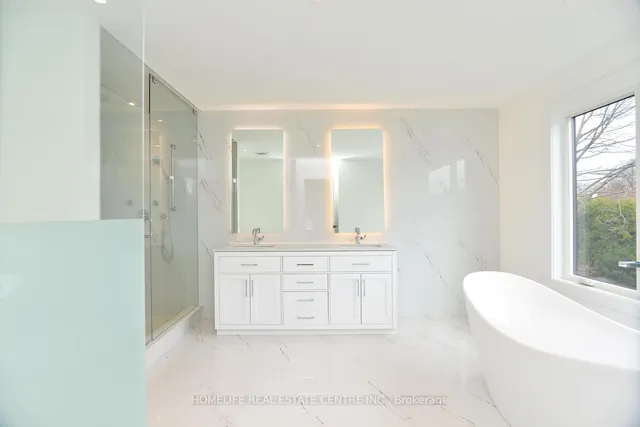 Additional image 27 of 1 Camilla Cres