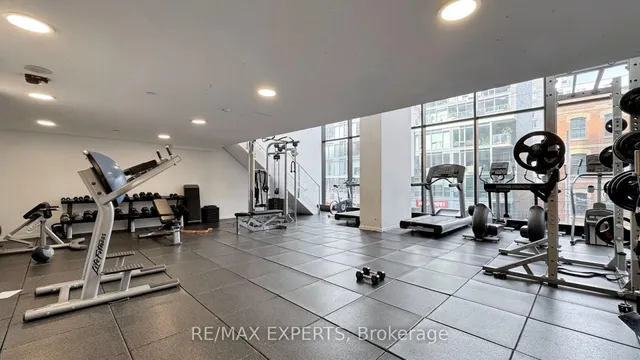 Additional image 36 of 629 King St Unit 1418